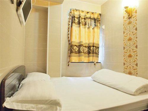 Davao Block D Reception 10th Floor Guest house *